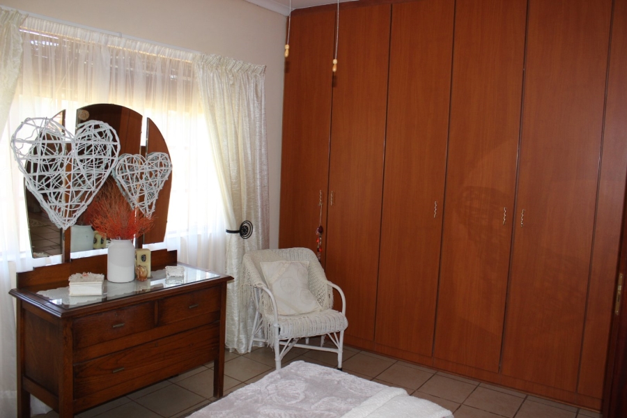 4 Bedroom Property for Sale in Deneysville Free State